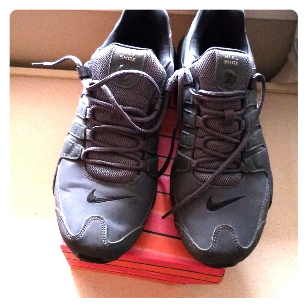 Nike shocks